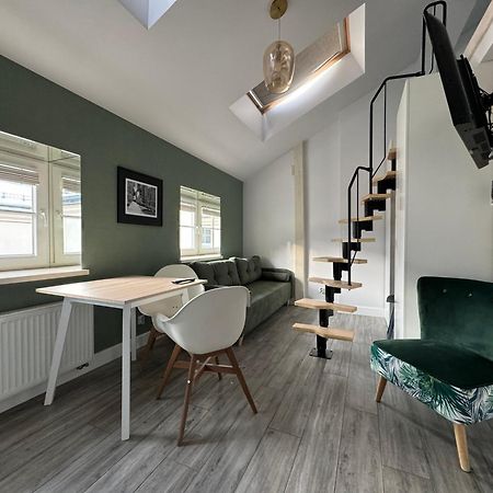 Beautiful&Unique Apartment on the 3rd Floor-MEZZANINE Cracovie Extérieur photo
